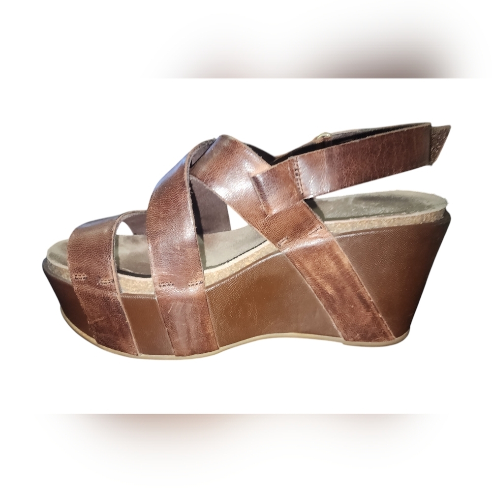 Antelope Wedges, Women's 37 (6-6.5)​ - Picture 5 of 9
